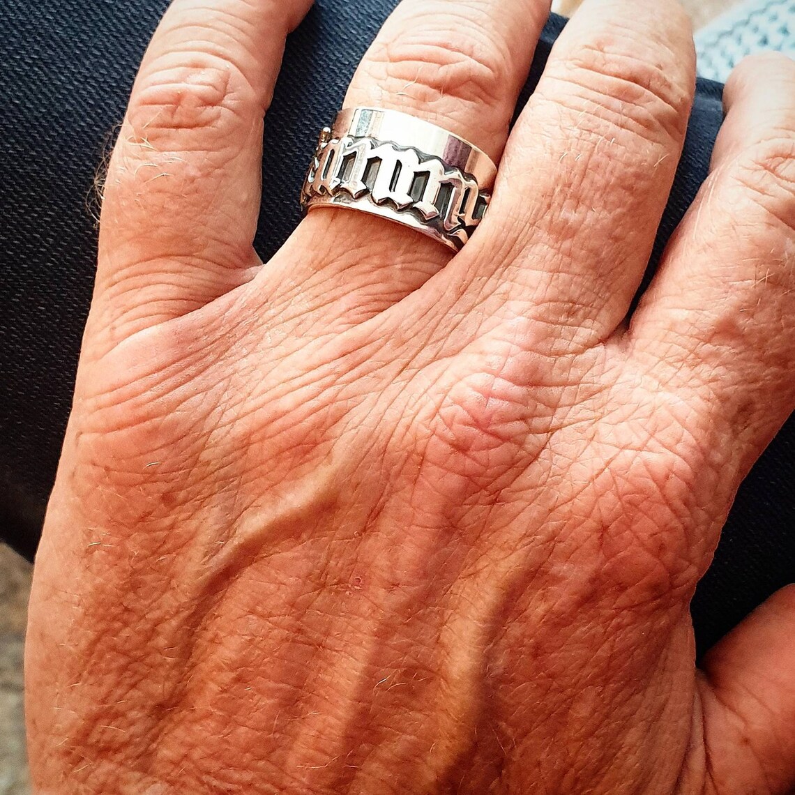 Anelli gotici da uomo da 12 mm - Initial Ring Custom recensione e prezzo